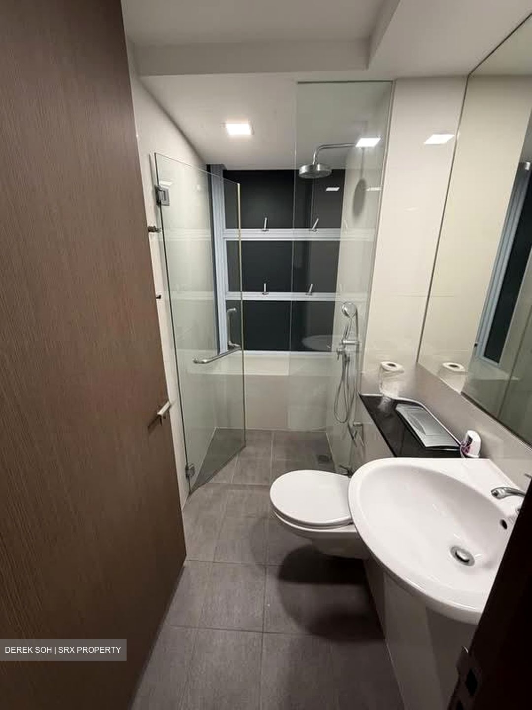 D'Gallery (D14), Apartment #592289311